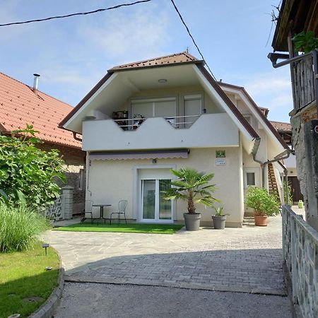 Stara Jezica Apartments With Wifi Lublaň Exteriér fotografie